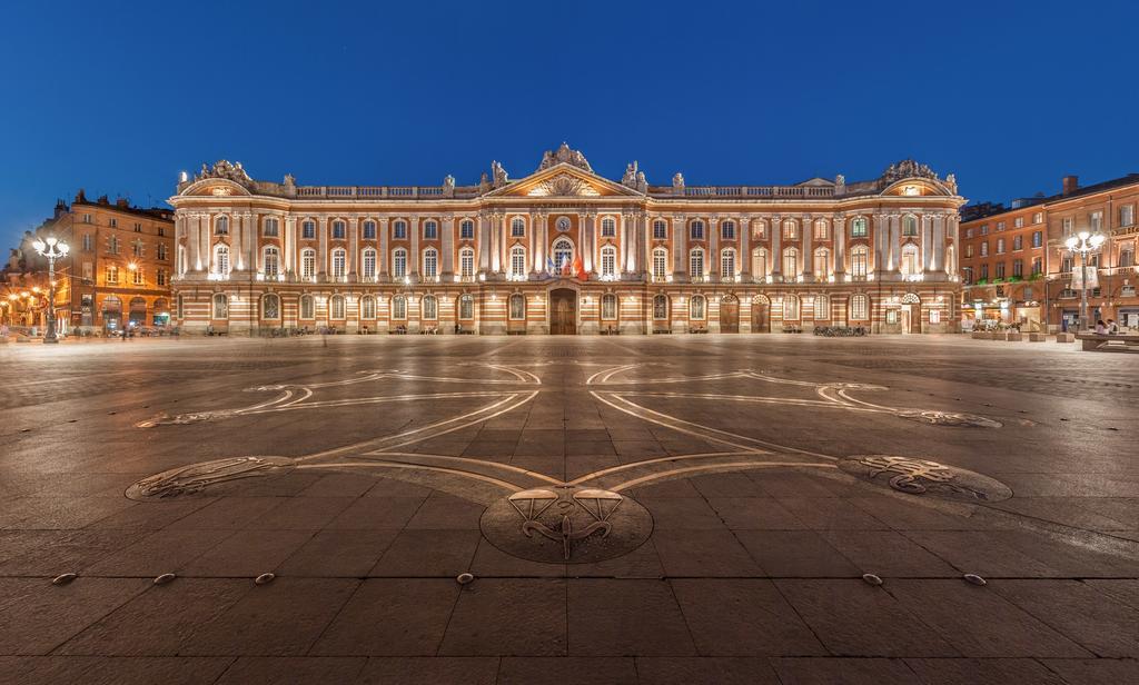 Hotel De Bordeaux Toulouse Exterior foto